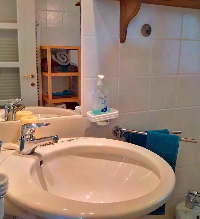 ホテルCasa Il Melograno カステッラーロ